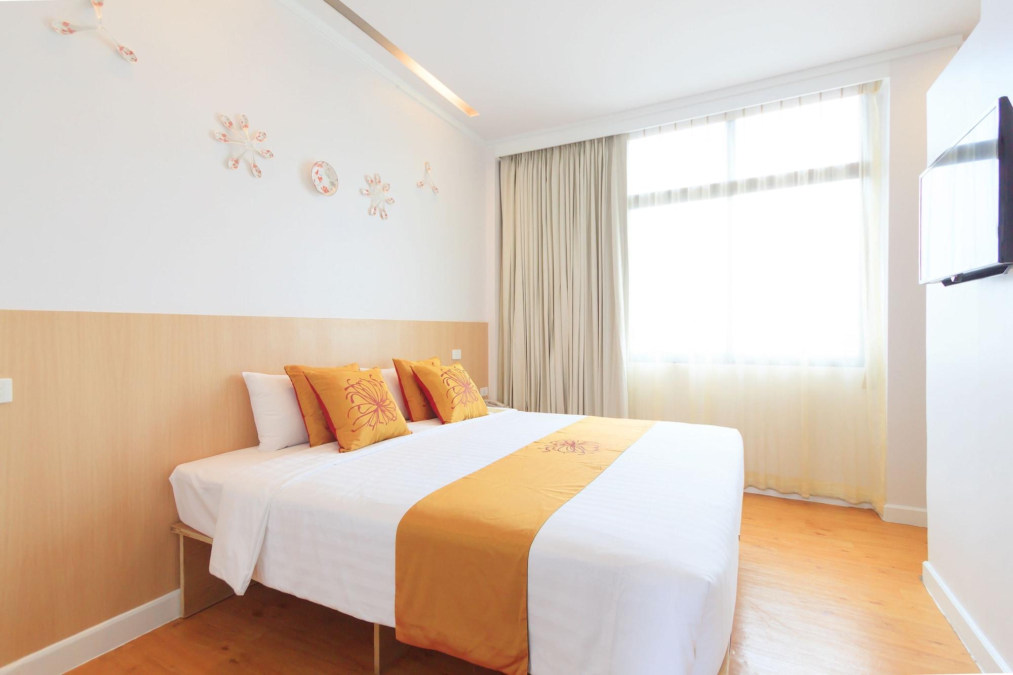 China Town Hotel - Sha Plus Certified Bangkok Exterior photo